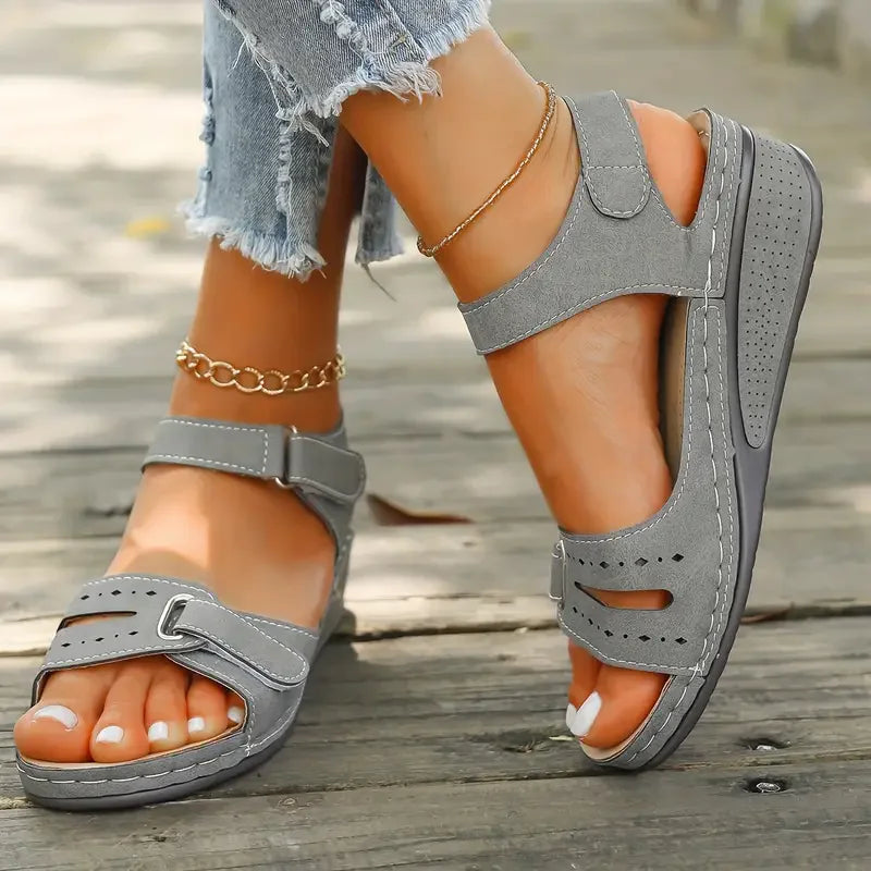 2024 New Sandals Shoes Women Soft Women's Sandals Slip on Open Toe Walking Shoes Slipper Party Footwear Female Zapatillas Muje