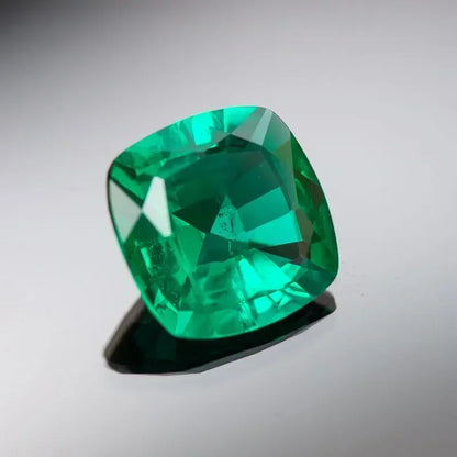 Emerald Square Cushion Shape  Green ColorLab Grown Gemstone for Diy Jewelry Rings Pendants Making Material