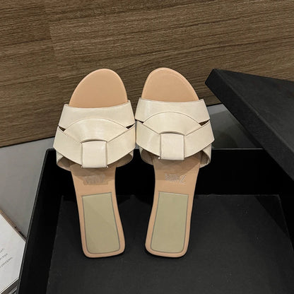 Flat Slippers Casual Shoes Woman  Trend Luxury Summer Elegant Dresses Sandals Beach Designer House Round Toe Brand Bathroom