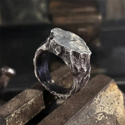 XIYANIKE Vintage Punk Insensate Stone Adjustable Rings For Men Women Fashion New Year Jewelry Gift Party Rock anillos mujer
