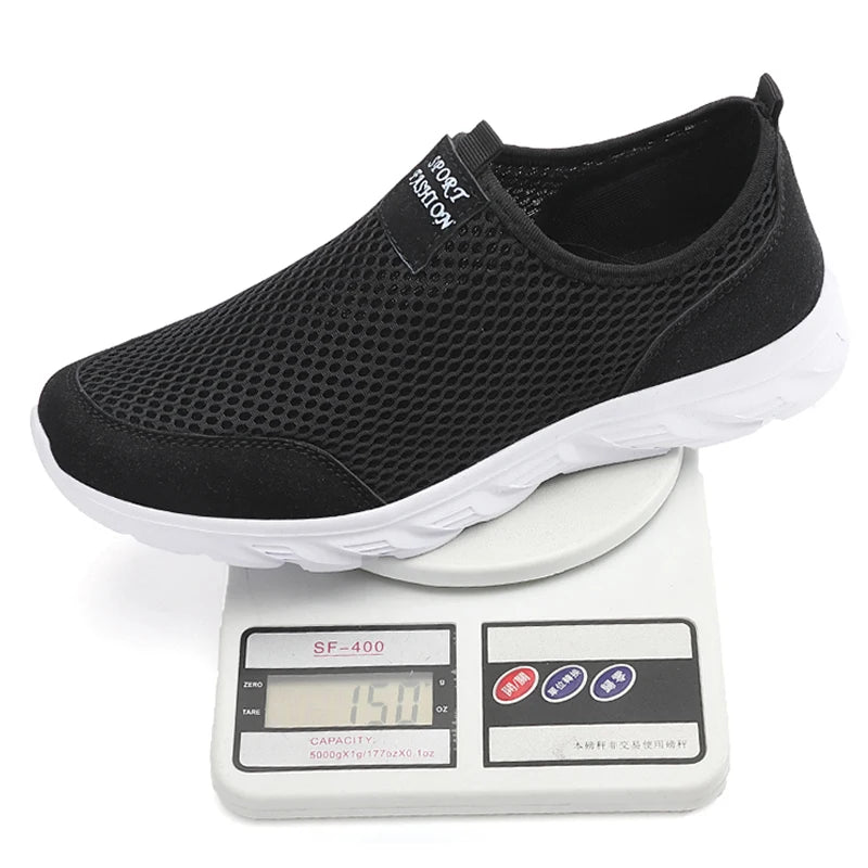 Lightweight Men Casual Shoes Breathable Slip on Male Casual Sneakers Anti-slip Men's Flats Outdoor Walking Shoes Size 39-47