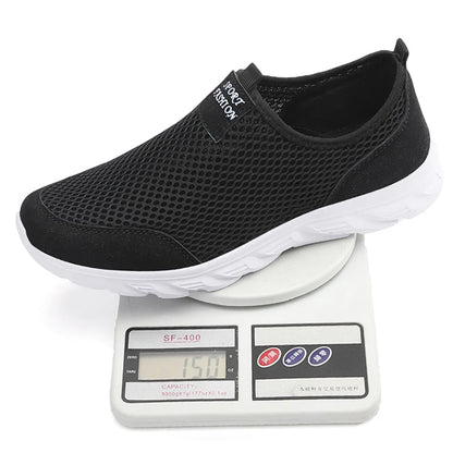 Lightweight Men Casual Shoes Breathable Slip on Male Casual Sneakers Anti-slip Men's Flats Outdoor Walking Shoes Size 39-47