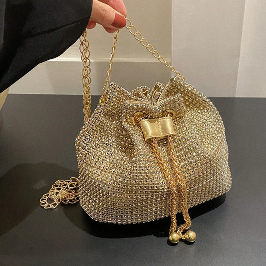 Large capacity Joker bucket bag fashion new ladies shoulder diagonal bag personality Joker women's handbags