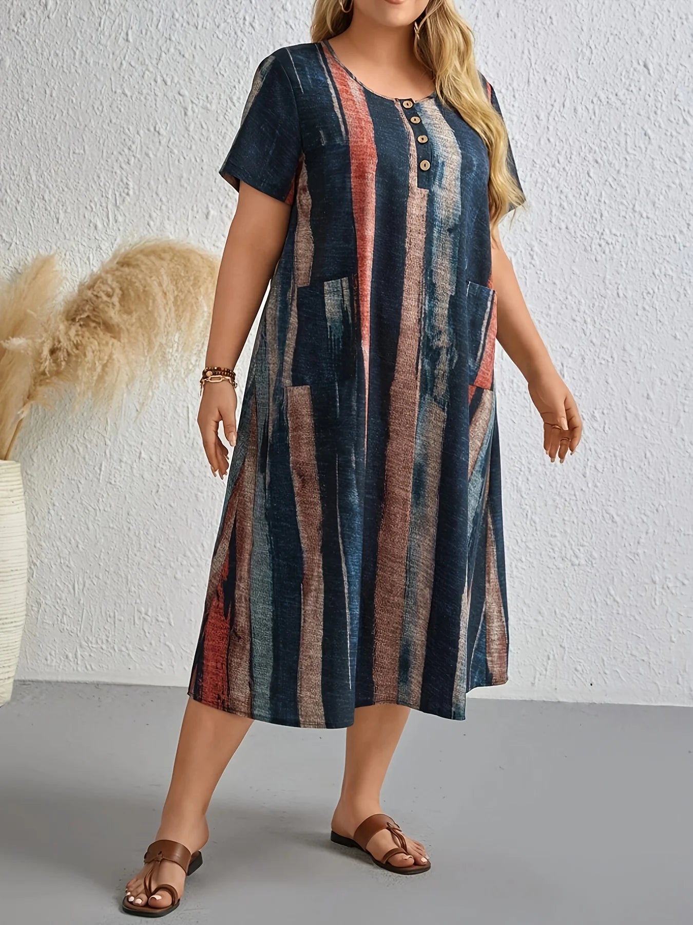 Plus-size women's multi-colored sleeveless round-neck printed dress, suitable for spring/summer/fall - oversized turtleneck styl