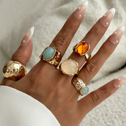 Elegant Fashion Acrylic Embedded Ring for Ladies Lightweight Luxury Matchable Jewelry Accessory