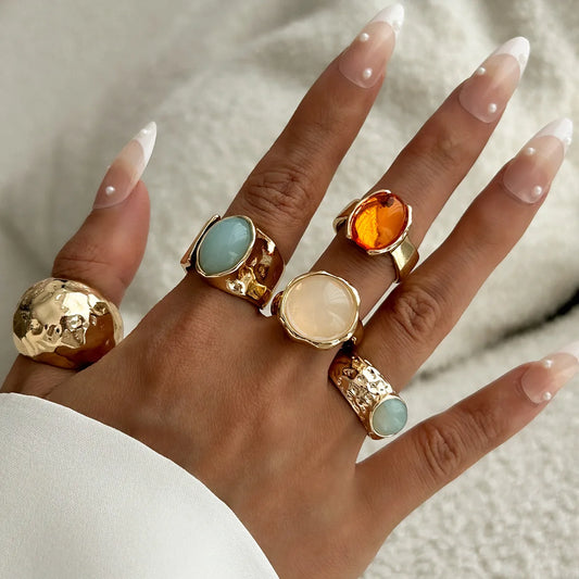 Elegant Fashion Acrylic Embedded Ring for Ladies Lightweight Luxury Matchable Jewelry Accessory