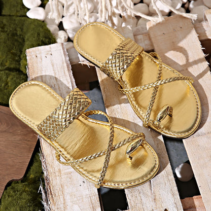 Fashion Gold Clip Toe Sandals Women 2025 Summer Flat Heels Beach Flip Flops Woman Plus Size 43 Lightweight Outdoor Slippers
