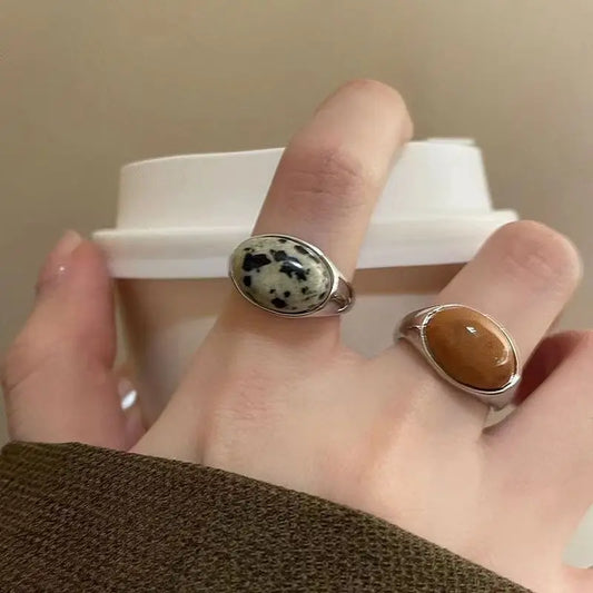 1Pc Vintage Ring for Ladies Simple Brown Stone Ring Light and Luxurious Irregular Circular Opening Ring Exquisite Jewelry Gifts
