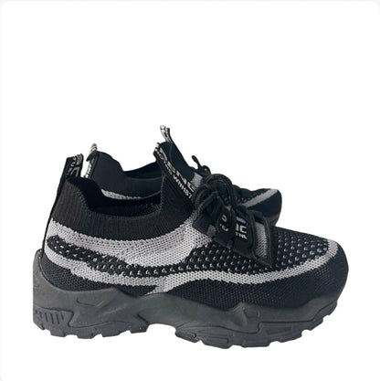 Women's Running Shoes Lace Up Sneakers Lightweight Female Casual Shoes Mesh Fashion Tennis Shoe Outdoor Soft Sole Women Shoes