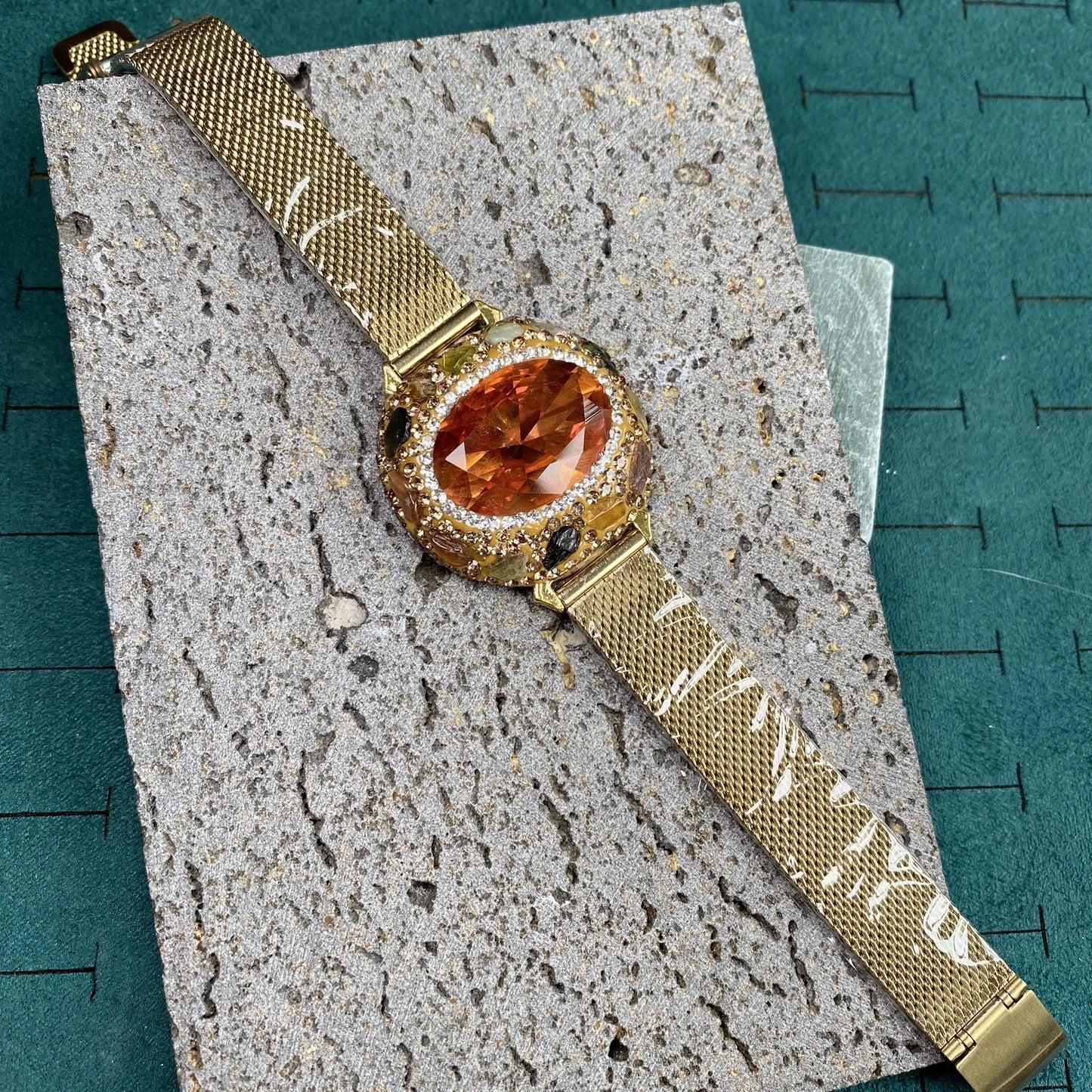 Color-changing Sudan Stone Nartual Tourmaline Stainless Steel Belt Bracelet Zultanite Quartz Bangle Exquisite Women Jewelry