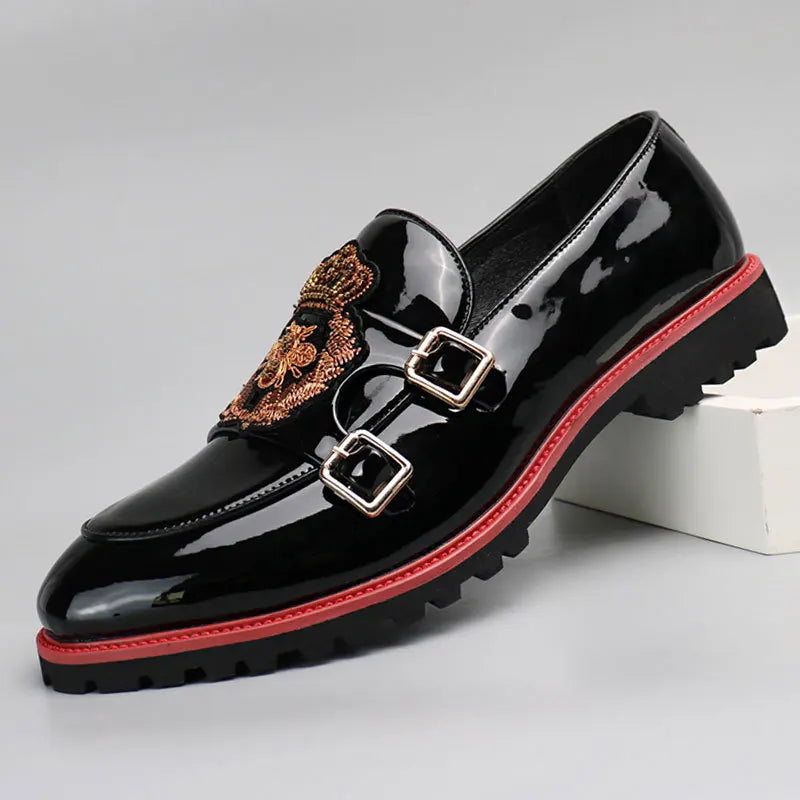 Men's Casual Leather Shoes Fashion Embroidery Men British Style Monk Shoes Mens Slip-on Outdoor Flats