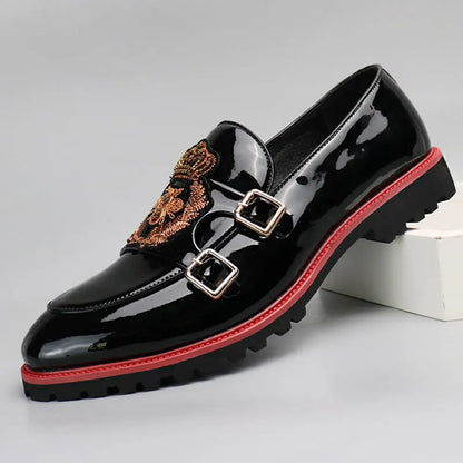 Men's Casual Leather Shoes Fashion Embroidery Men British Style Monk Shoes Mens Slip-on Outdoor Flats