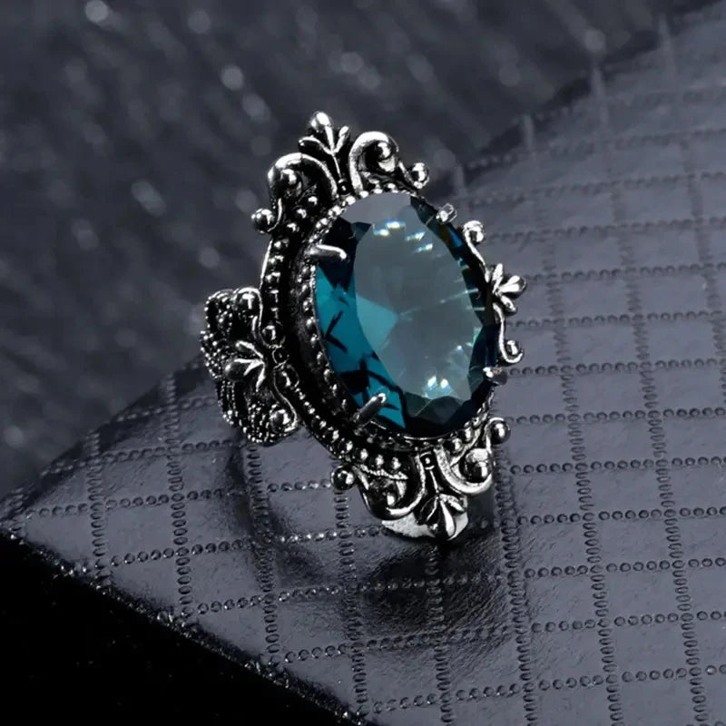 Huitan Carved Pattern Vintage Women Rings with Oval Blue CZ Stone Retro Female Rings for Party Chic Anniversary Gift New Jewelry