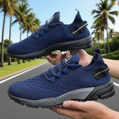 New Lightweight Running Shoes for Men Breathable Designer Mesh Casual Sneakers Summer Lace-Up Male Outdoor Sports Tennis Shoes