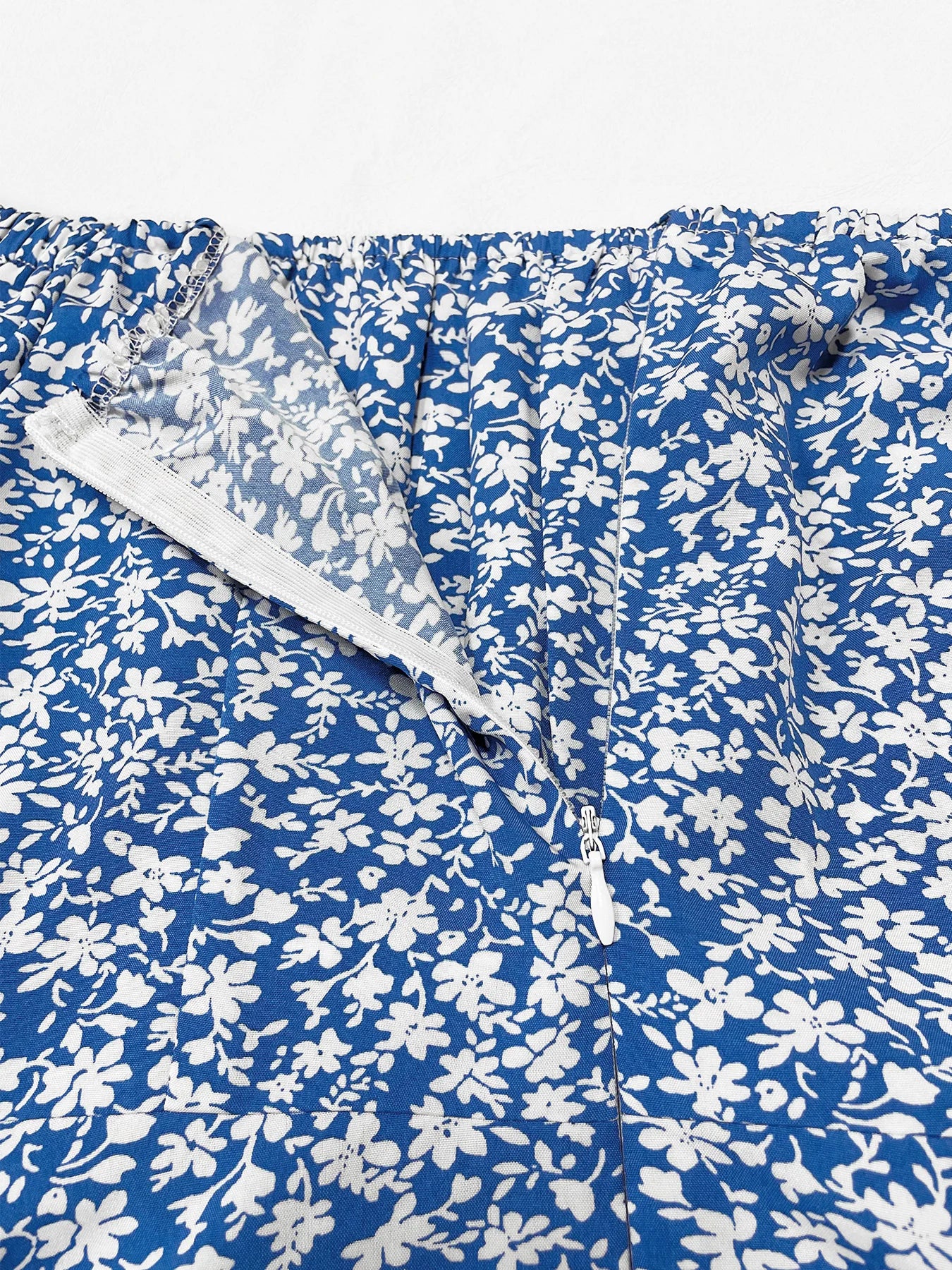 Women's Boho Curvy Holiday Outfits Frenchy Style Ditsy Floral Print Ruched Split Thigh Milkmaid Puff Sleeve Square Neck Dress