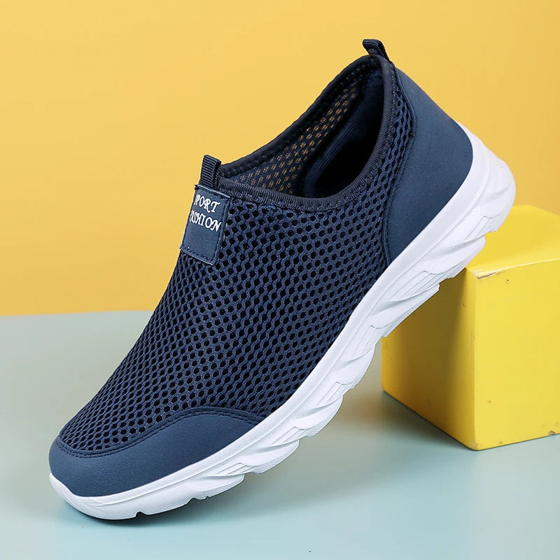 Lightweight Men Casual Shoes Breathable Slip on Male Casual Sneakers Anti-slip Men's Flats Outdoor Walking Shoes Size 39-47