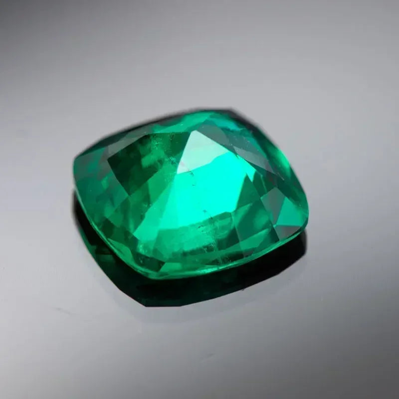 Emerald Square Cushion Shape  Green ColorLab Grown Gemstone for Diy Jewelry Rings Pendants Making Material