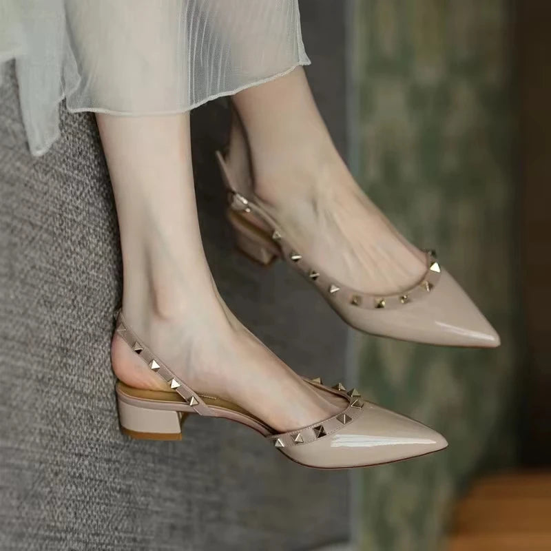 High-quality women's summer high heels fashion retro rivet pointed patent leather casual comfortable shallow office sandals