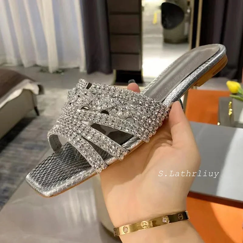 Summer Shiny Rhinestone Decor Flat Slippers Women's Square Toe Hallow Outs Casual Sandals Outdoor Vacation Beach Shoes 2025