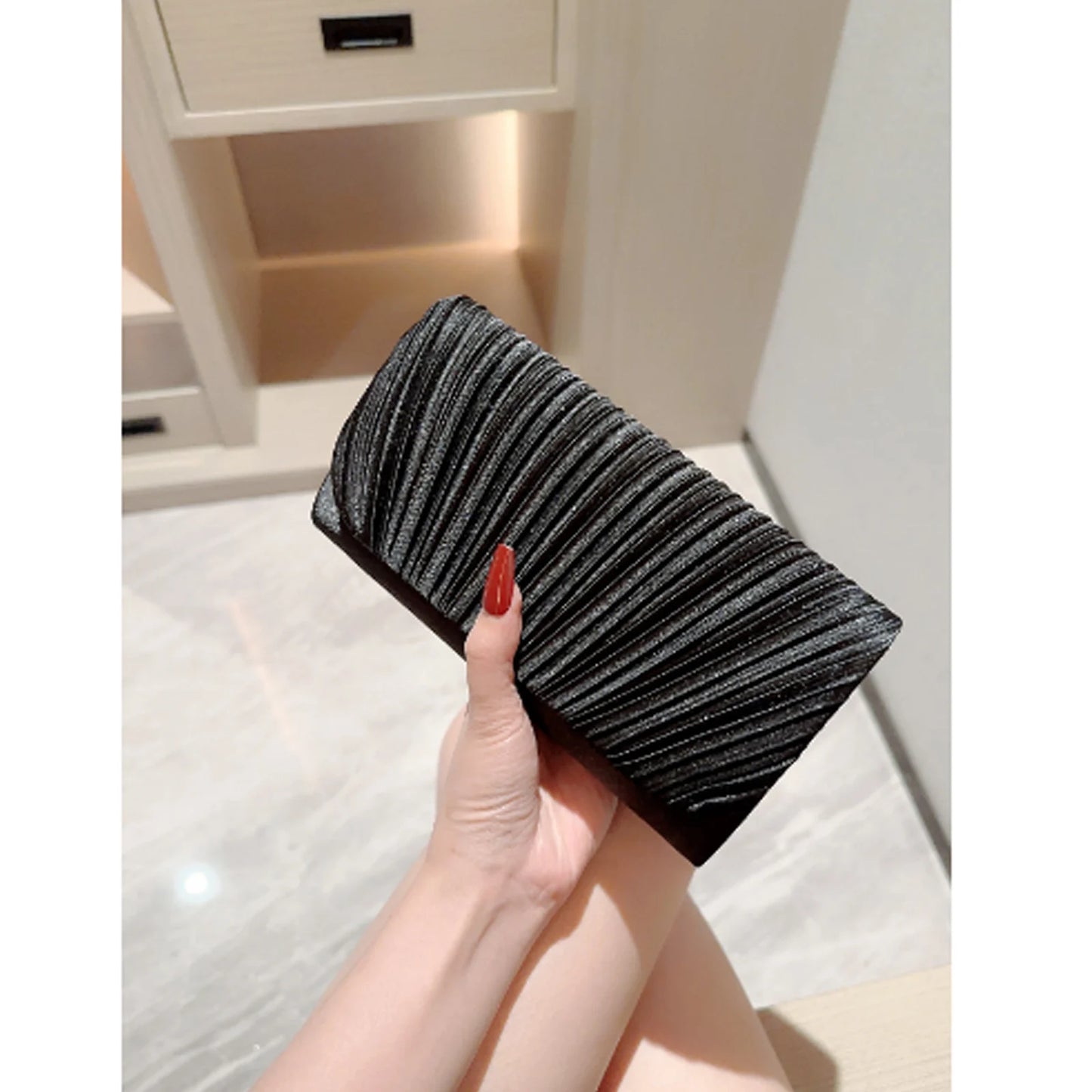 Women Evening Clutch Bags Elegant Luxury Female Silver/Black/White Clutch Wedding Purse Party Handbag Ladies Chain Shoulder Bags