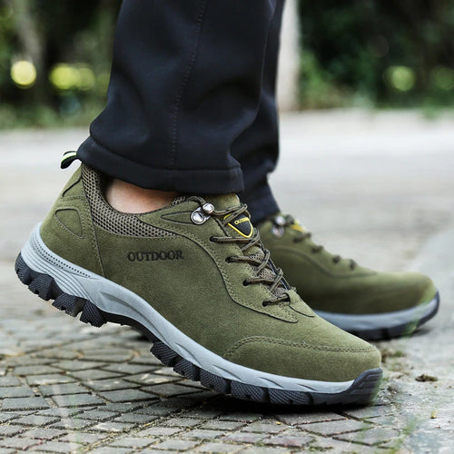 Autumn And Winter Hiking Shoes Men's Non-Slip Thick Sole Men's Travel Sports And Casual Shoes Outdoor Men's Shoes Large Size