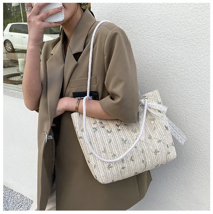 Summer Women Straw Woven Shoulder Bag Straw Bag Flower Embroidery Lace Beach Handbags Casual Ladies Large Capacity Totes Pouch