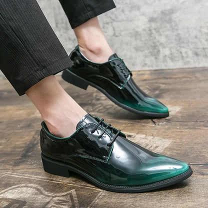 Men Mirror Face Oxfords Shoes Luxury Designer Formal Shoes Patent leather Pointed Shoes Lace-Up Business Dress Green Mocasines