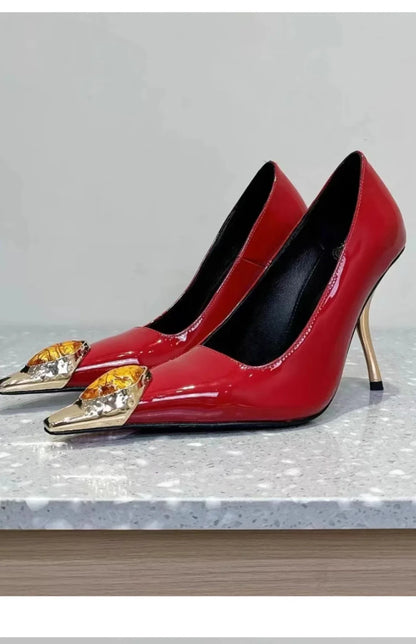 Iron Head Fashion Heterosexual Red High Heels Fox Head Jewel Decoration New Plus Size Banquet Shoes for Women High Heels