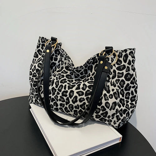 New Fashion Tote Bags Shopping and Travel Canvas Bags Women Popular Handbags Large Capacity Leopard Shoulder Bags