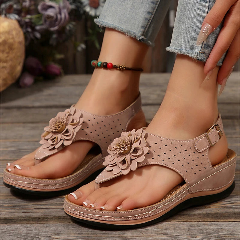 Women's Sandals Low Heels Sandals With Wedges Shoes Woman Sweet Sandals Summer 2025 Beach Shoes Summer Footwear Women Flip Flops