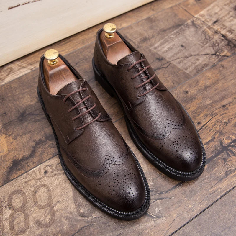 High Quality Social Shoes Men British business Men's Formal Shoes Plus Size Nightclub Pointed Block Black Casual leather Shoes