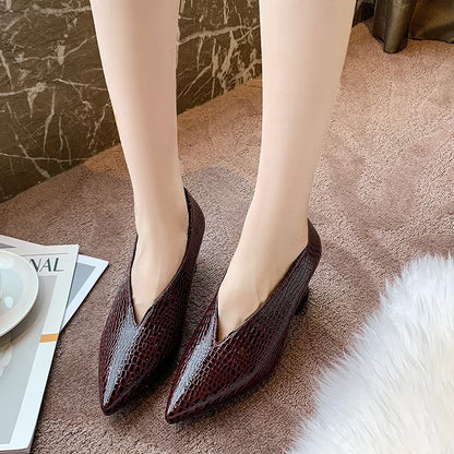Vintage black Soft Leather Shallow Pointed Toe Thick Heel Women's Flats 2024 New Spring Summer High Heel Versatile High Shoes