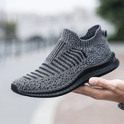Men Shoes Breathable Men's Sneakers Comfortable Running Shoes Tenis Outdoor Slip On Walking Sneakers Sock Jogging Shoes