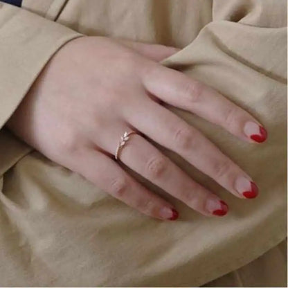 Huitan Women Fashion White Cubic Zircon Cute Leaf Wedding Engagement Ring Temperament Sweet Female Accessories Statement Jewelry