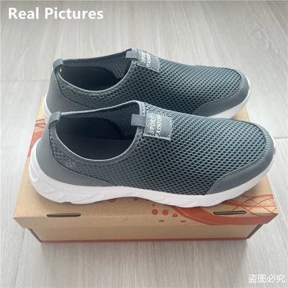 Men Running Shoes Summer Sneakers Mesh Breathable Lightweight Walking Casual Shoes Slip-On Driving Men Loafers Zapatos Casuales