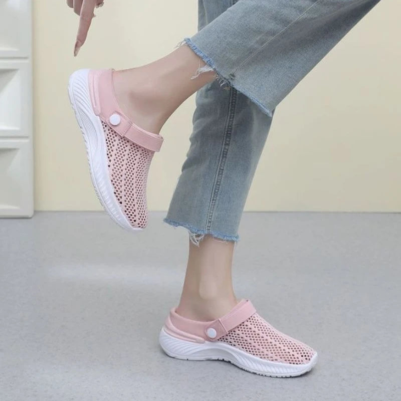 On Beach Sandals Hollow Breathable Slides Low Heel Soft Woman Slippers Clappers Slip-resistant Shoes for Women Original H Sandal