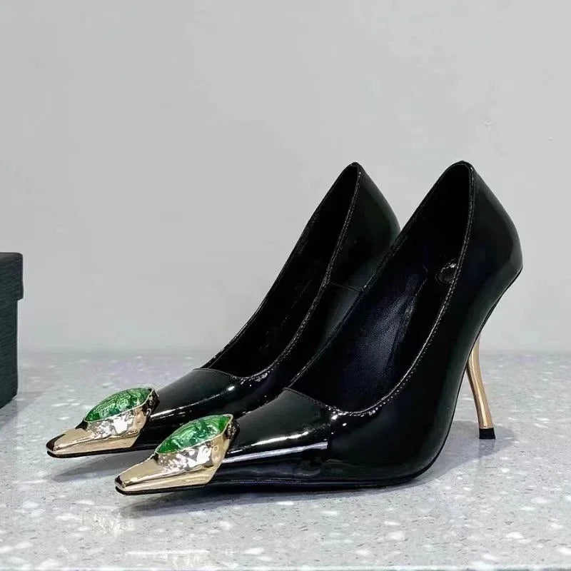 Iron Head Fashion Heterosexual Red High Heels Fox Head Jewel Decoration New Plus Size Banquet Shoes for Women High Heels