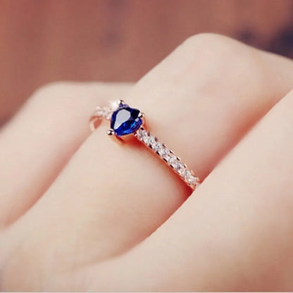 New Simple Cute Female Blue Crystal Stone Ring Ladies Engagement Ring Luxury Heart Shaped Zirconia Ring Couple Gift Accessories