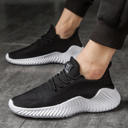 Men's Sneakers High Quality Casual Lightweight Walking Shoes Breathable Mens Outdoor Running Shoes New Plus Size Tenis Masculino