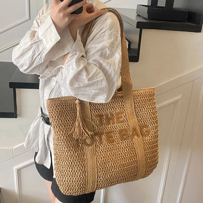 French Style Large Capacity Woven Straw Woven Bag for Women New Beach Vacation Shoulder Bag Casual Commuting Tote Bag Purse
