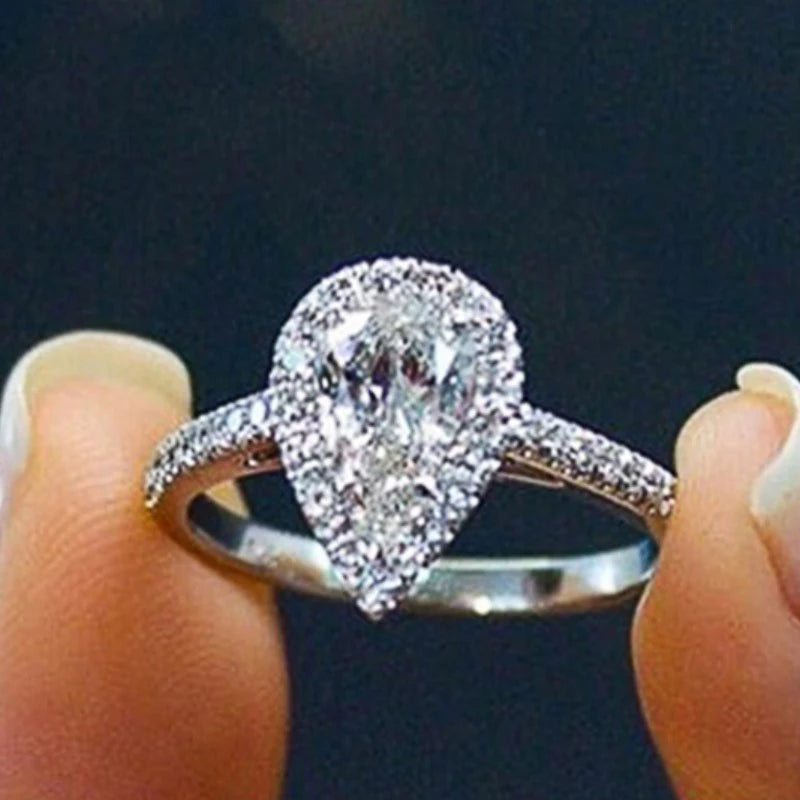 Huitan Pink/Crystal Waterdrop Cubic Zircon Rings for Women Classic Design Eternity Wedding Engagement Rings Silver Color Jewelry