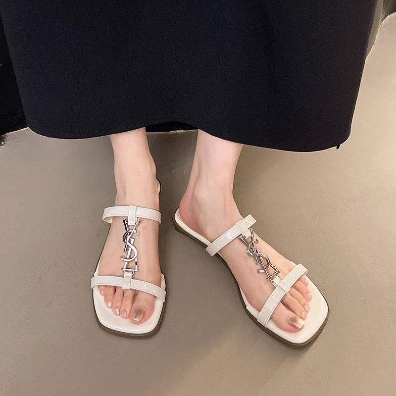 2025 new female slippers flat fashion wear net  beach matching color sandals flip-flops flat heels