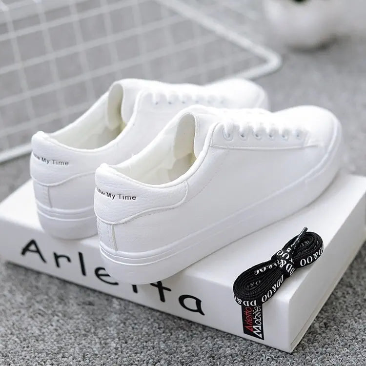 PU Leather White Shoes New Fashion Platform Shoes Solid Color Casual Shoe Classic Sneakers