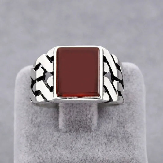New red glass stone ring fashionable retro men's and women's fashion accessories