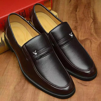 Men's Business Formal Shoes Soft Sole Spring Autumn New Breathable Classic Shoes For Middle-Aged People One Piece Free Shipping