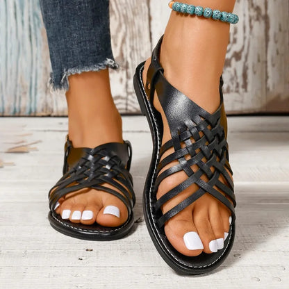 Trendy Cross Sandals 2025 Summer New Casual Solid Color Flat Bottom Anti Slip Beach Sandals Luxury Sandals Women Designers