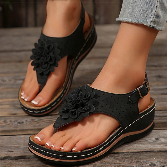 Women's Sandals Low Heels Sandals With Wedges Shoes Woman Sweet Sandals Summer 2025 Beach Shoes Summer Footwear Women Flip Flops